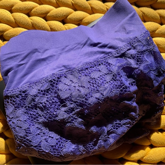 KNIX Lace High Rise, Purple Periwinkle, size Large - Picture 4 of 4